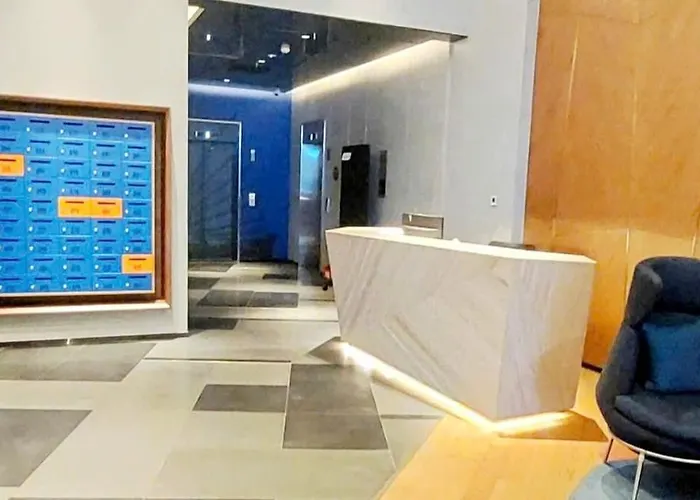 Sweet Home - Homestay Apartment System At Icon 40 Ha Long Building Apartment