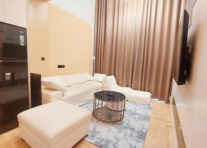 Sweet Home - Homestay Apartment System At Icon 40 Ha Long Building Apartment