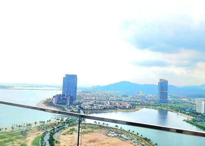 Sweet Home - Homestay Apartment System At Icon 40 Ha Long Building